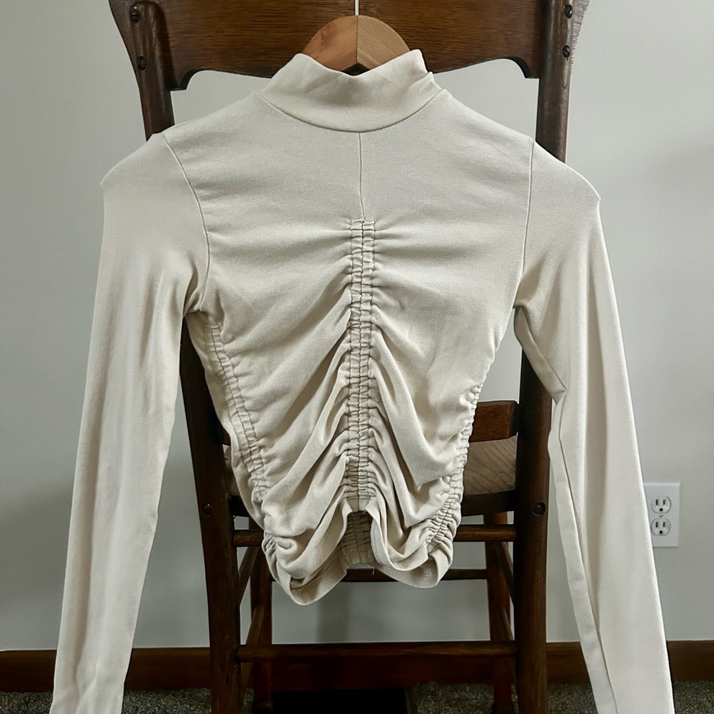 Zara Cream Long Sleeve Cropped Top with Ruching Details
